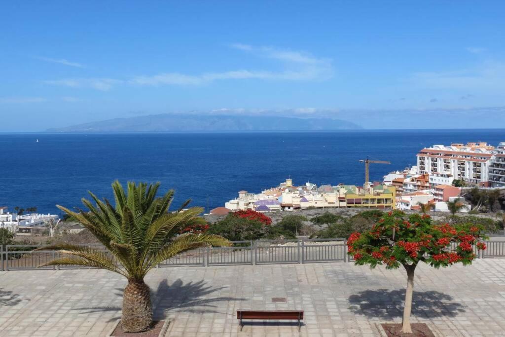 Luxury House With 3 Bedrooms, Sea Wiew And Swimming Pool In A Quiet Residence Puerto de Santiago  Luaran gambar